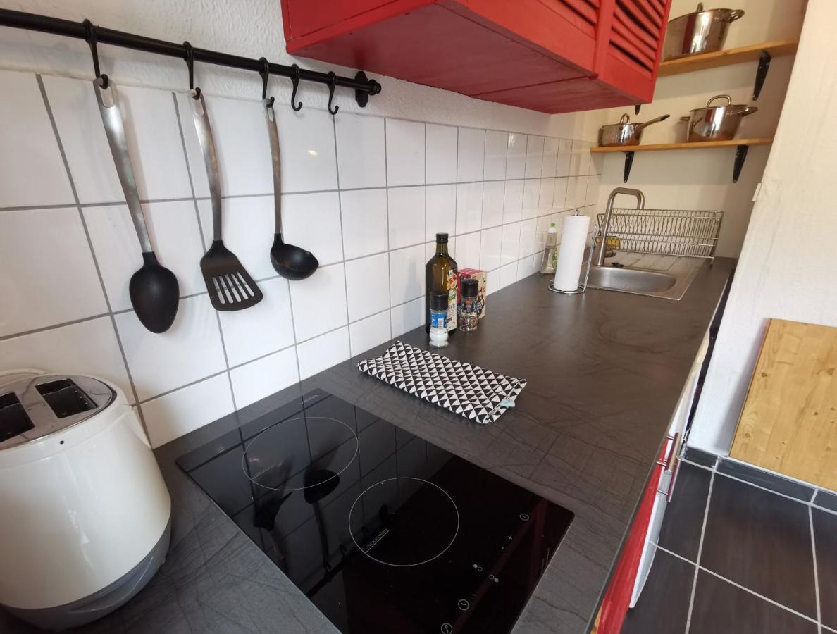 Kleines Studio Am Uni-Campus - Perfekt Fuer Junge Unternehmungslustige Дрезден Екстериор снимка